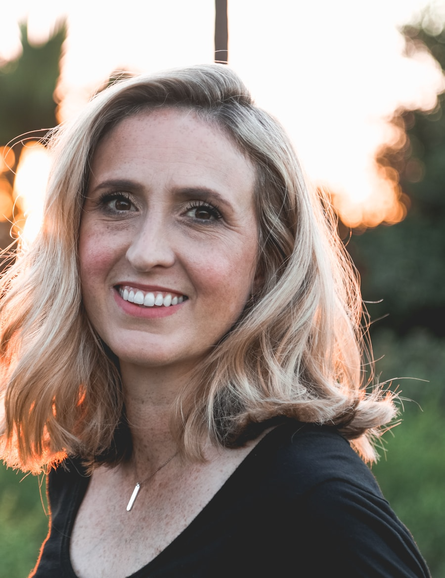 Woman in her 40s thriving through perimenopause